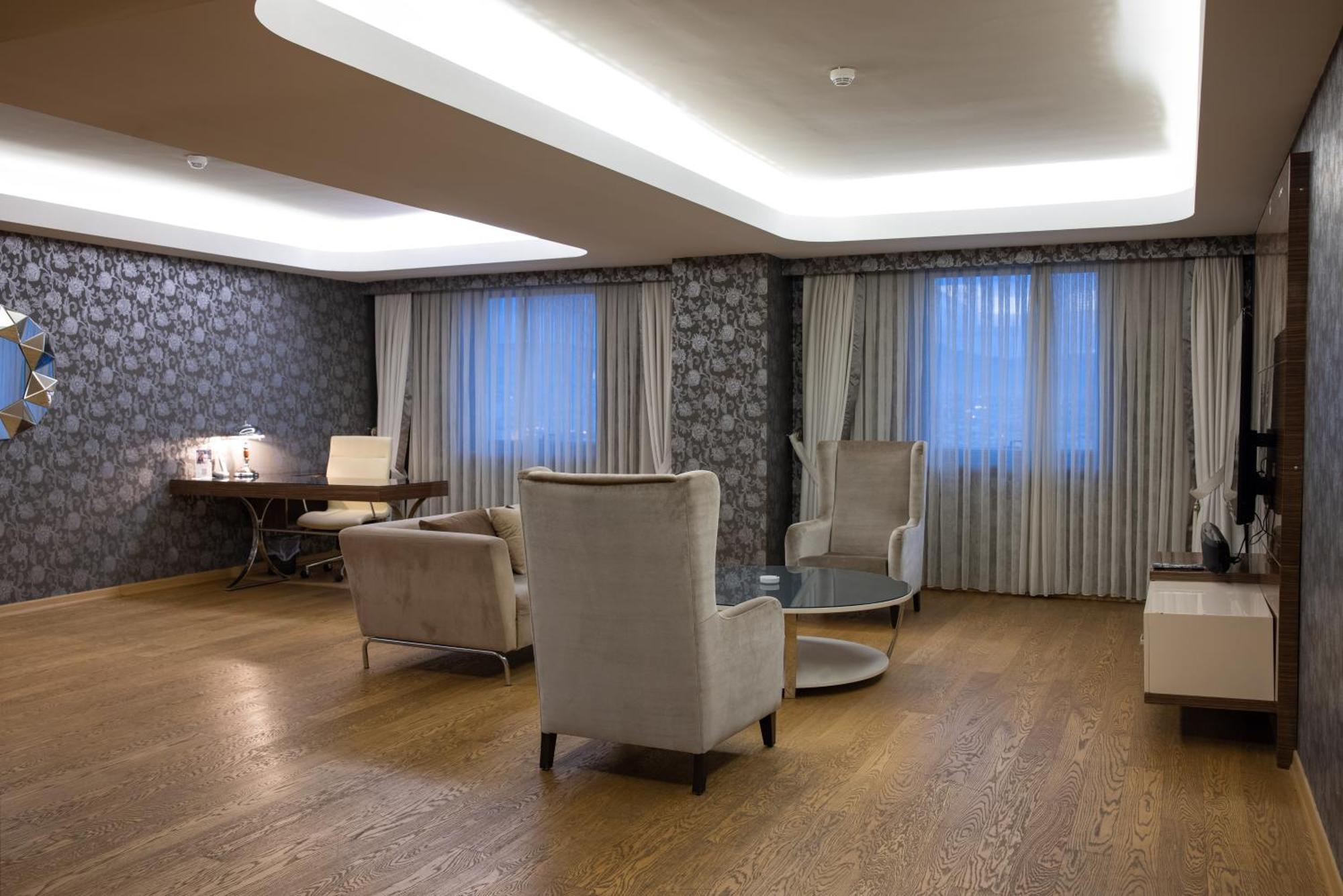 Anemon Grand Konya Otel Exterior foto
